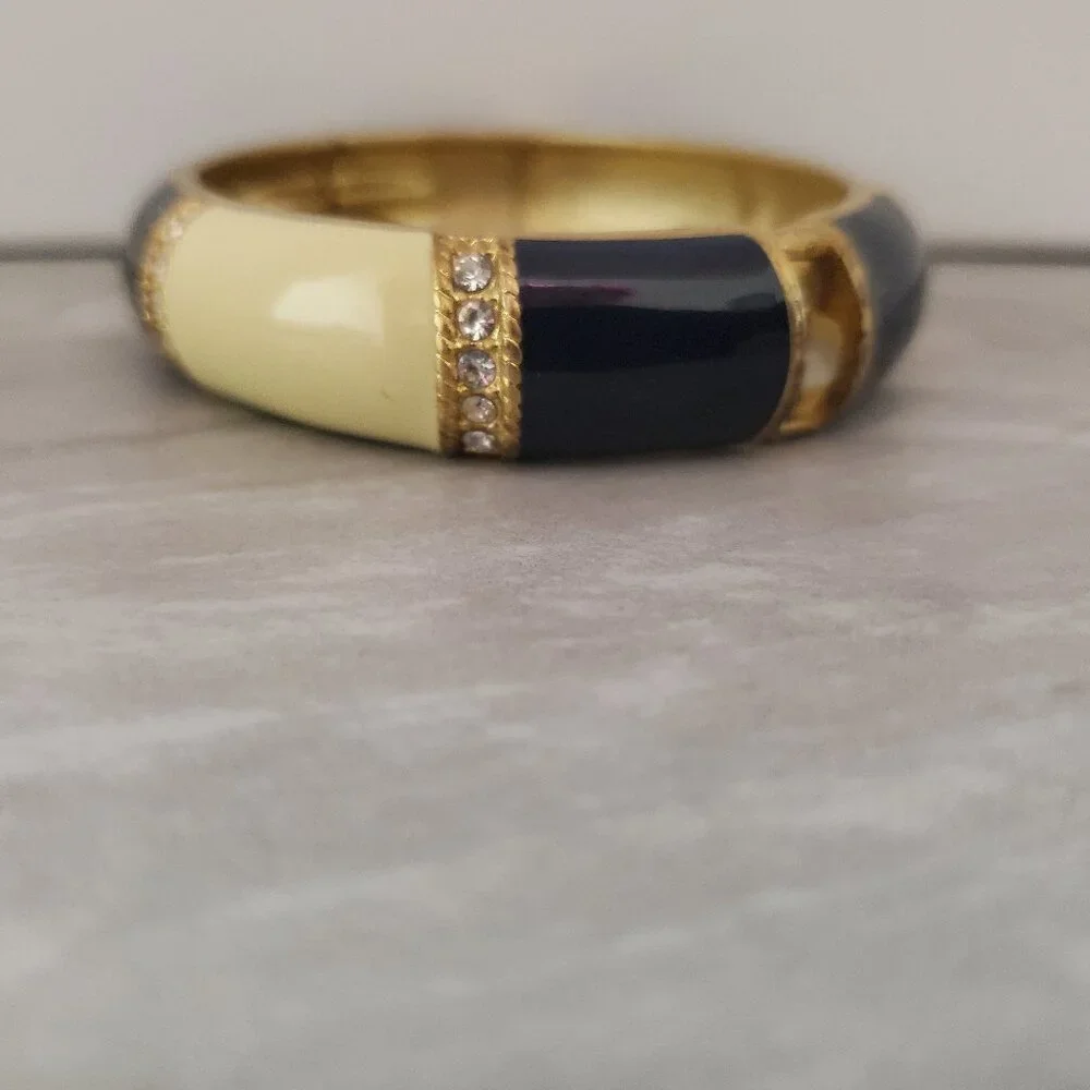 J.Crew Vintage Navy Cream Rhinesontes Pave Hinged Enamel Bangel Bracelet - Picture 2 of 6